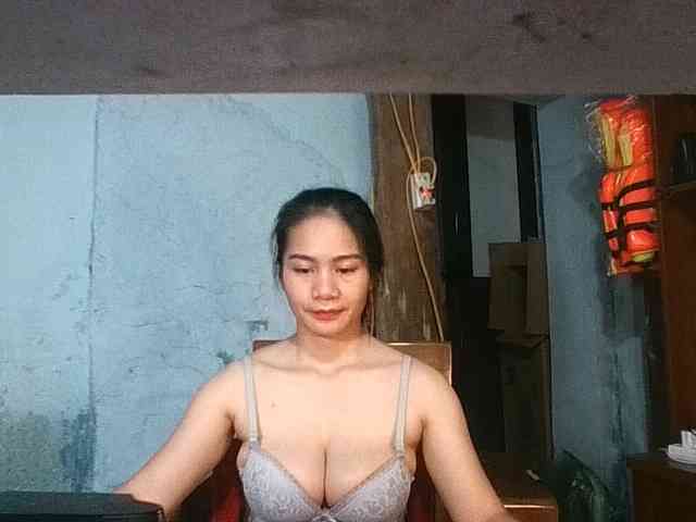 EllaShow93