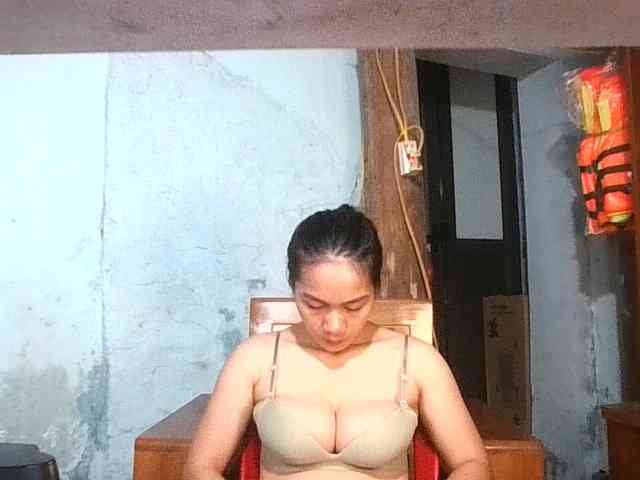 EllaShow93