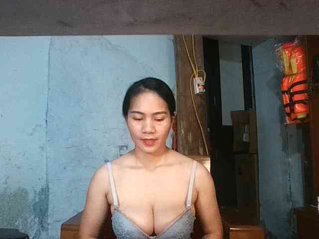 EllaShow93