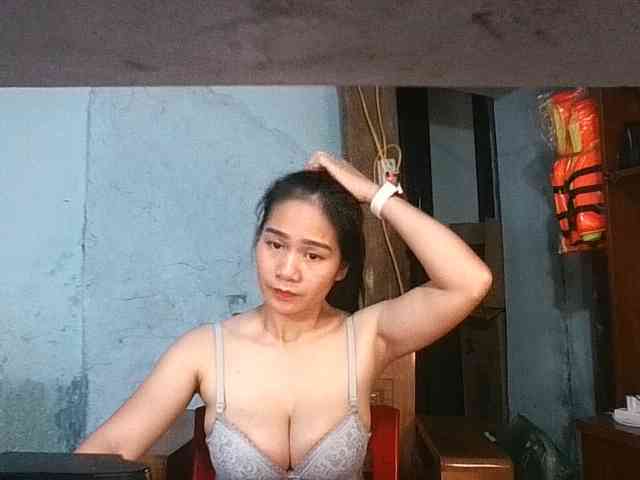 EllaShow93