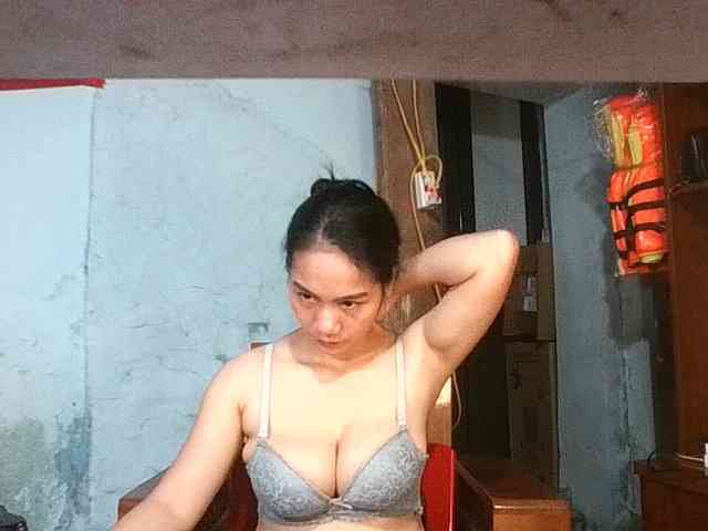 EllaShow93 EllaShow93
