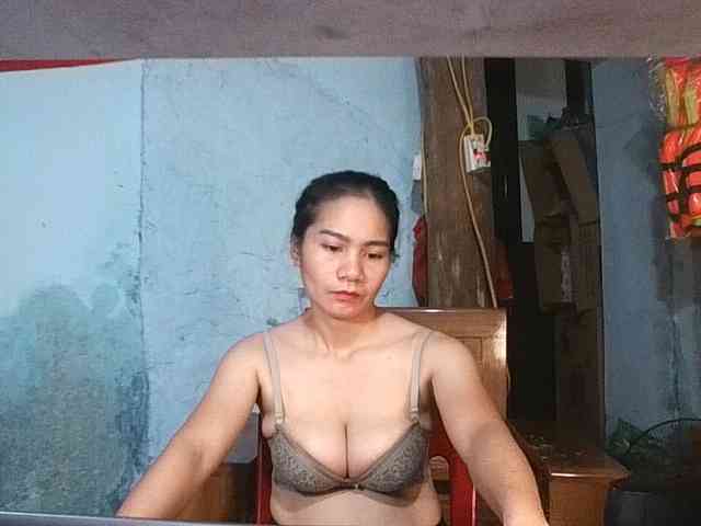 EllaShow93