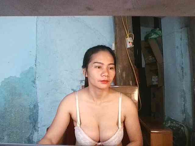 EllaShow93