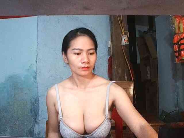 EllaShow93