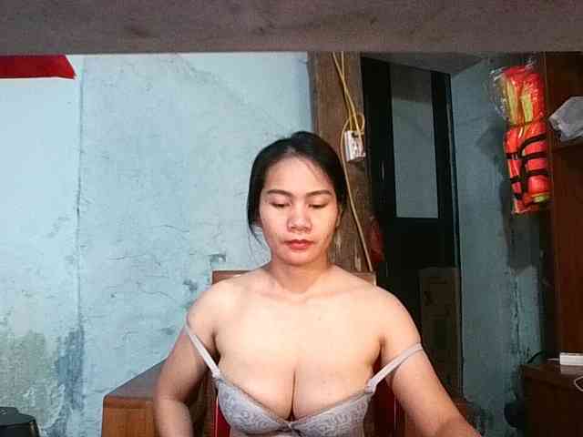 EllaShow93