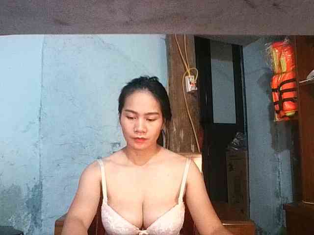EllaShow93