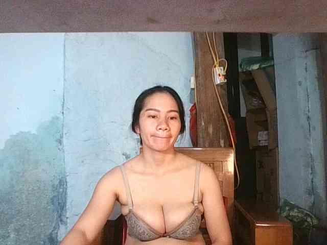 EllaShow93