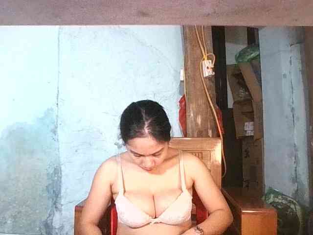 EllaShow93