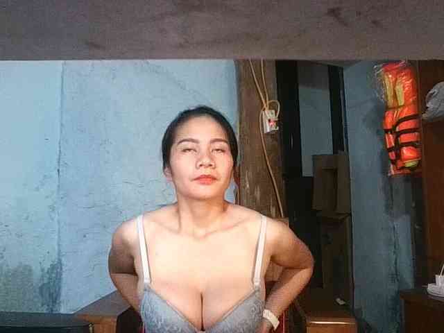 EllaShow93