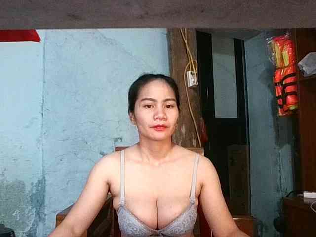 EllaShow93