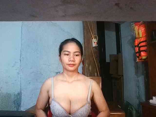 EllaShow93