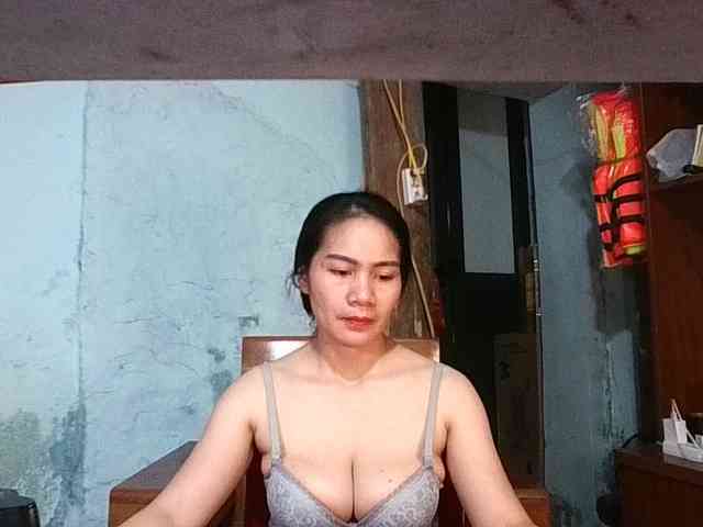 EllaShow93