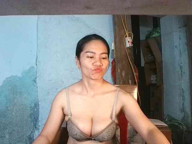 EllaShow93