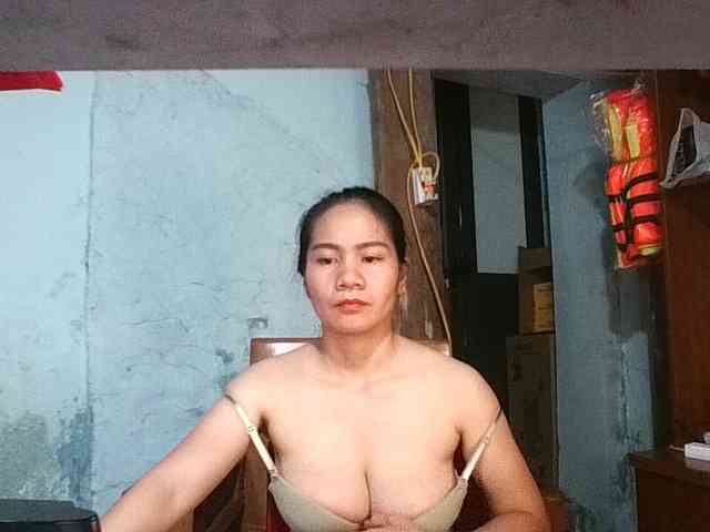 EllaShow93