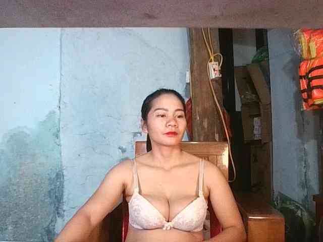 EllaShow93