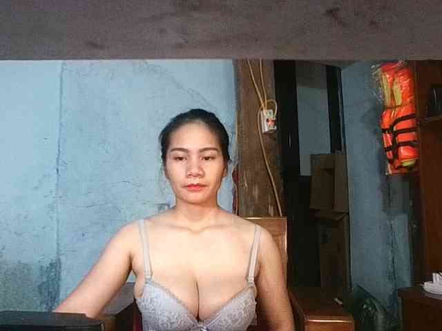 EllaShow93