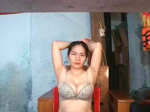 EllaShow93