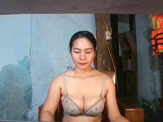 EllaShow93