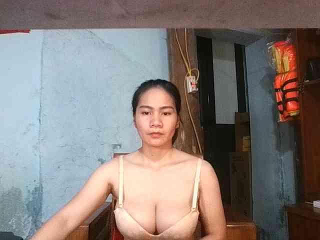 EllaShow93