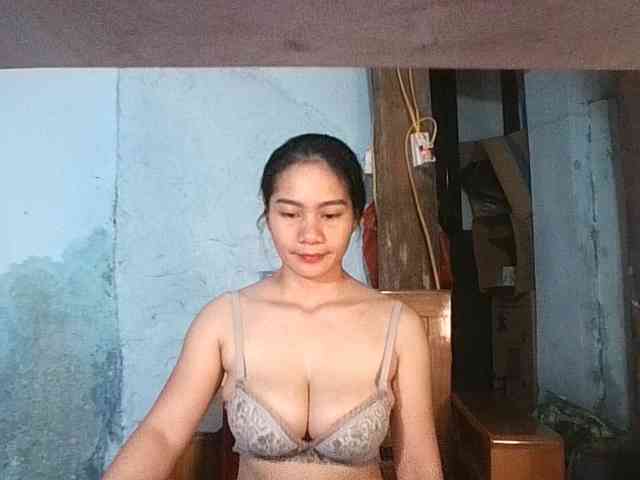 EllaShow93