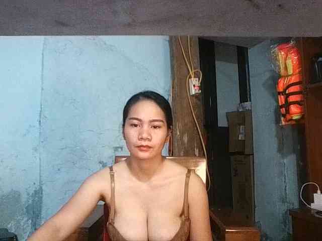 EllaShow93 webcam