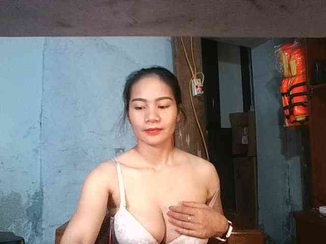 EllaShow93 webcam