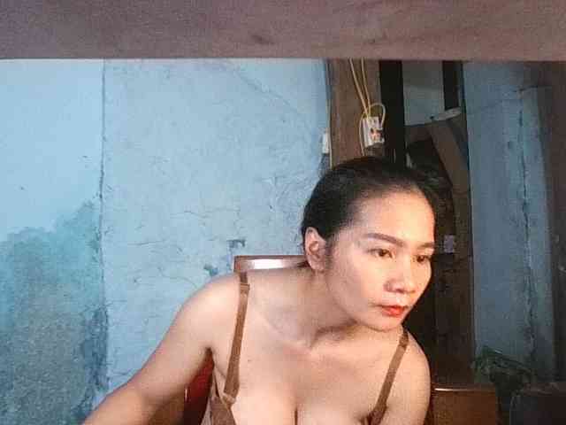 EllaShow93