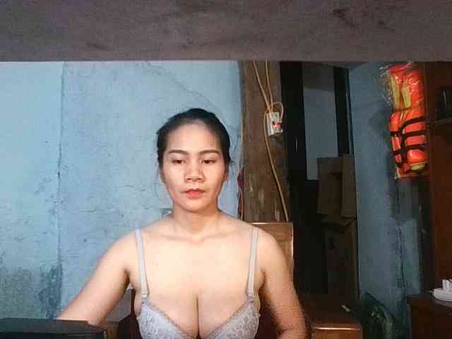 EllaShow93