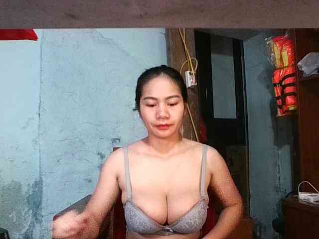 EllaShow93