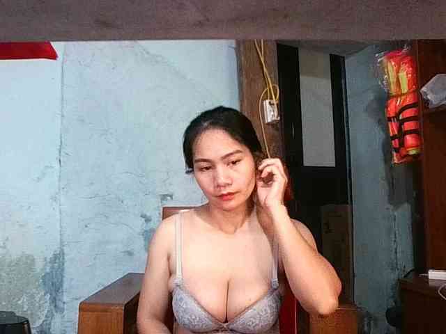 EllaShow93