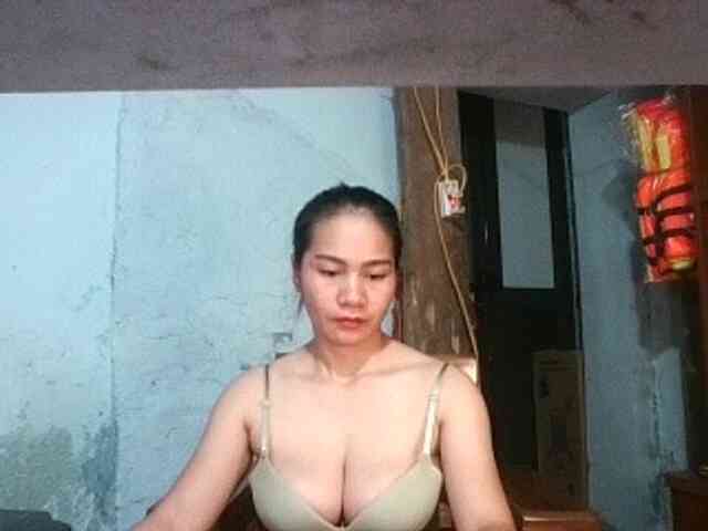 EllaShow93