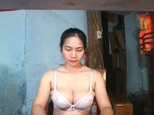 EllaShow93