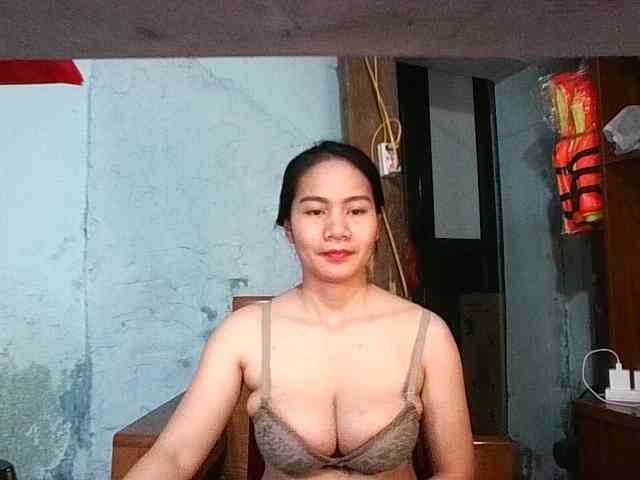 EllaShow93