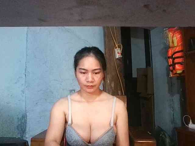 EllaShow93