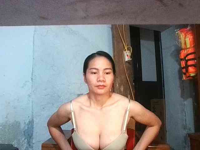 EllaShow93