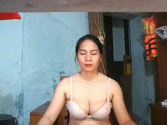 EllaShow93