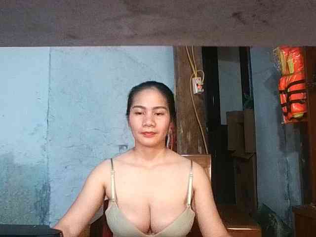 EllaShow93