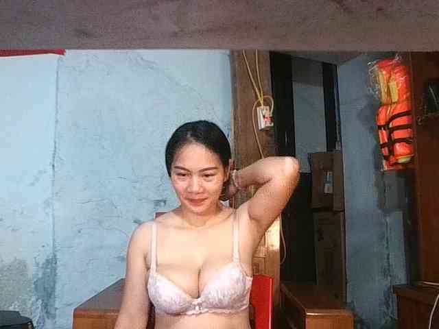 EllaShow93
