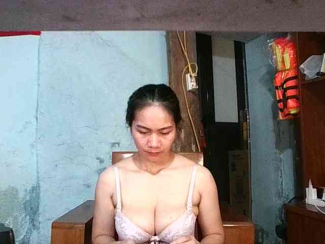 EllaShow93
