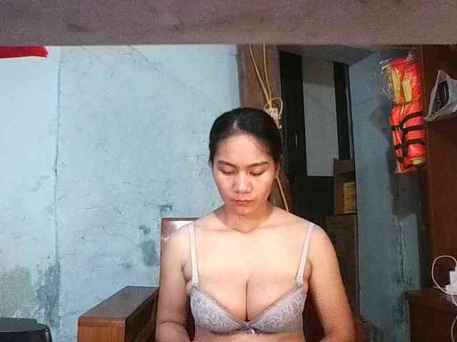 EllaShow93