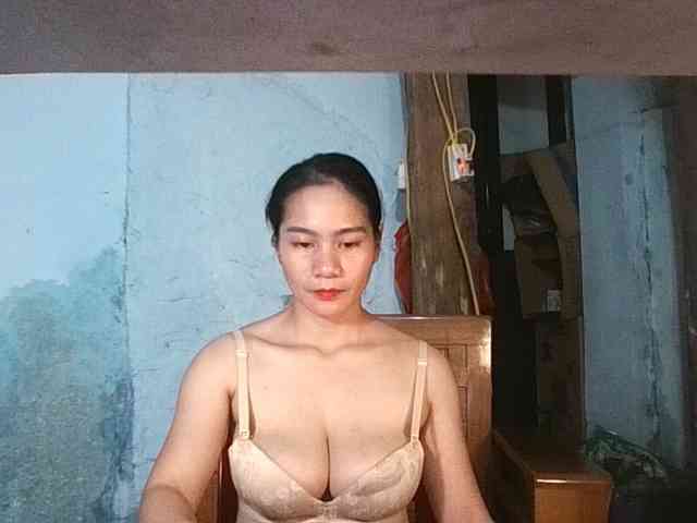 EllaShow93