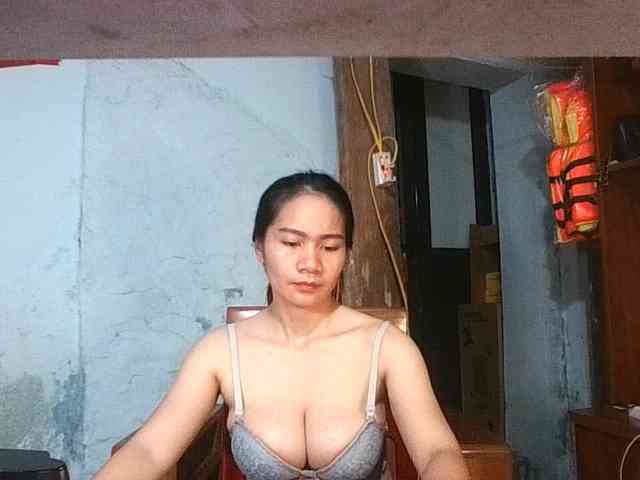 EllaShow93