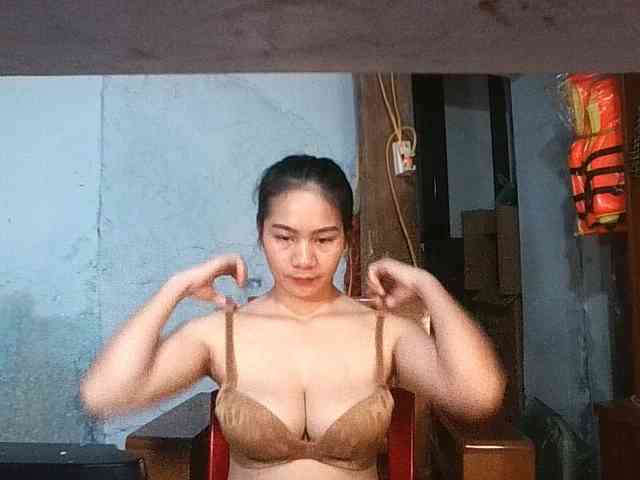 EllaShow93