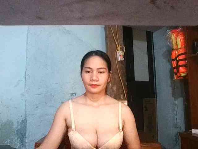 EllaShow93