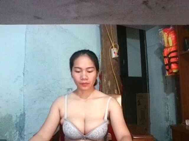 EllaShow93