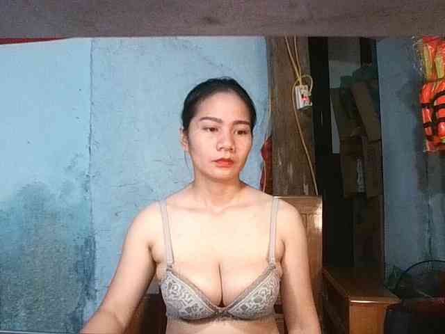 EllaShow93