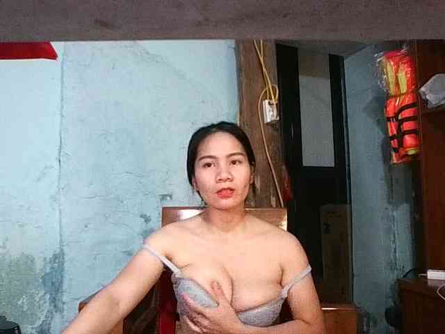 EllaShow93