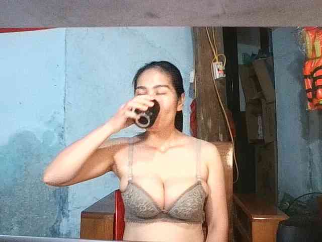 EllaShow93