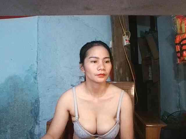 EllaShow93