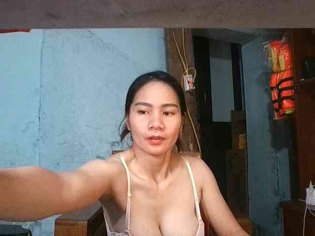 EllaShow93 webcam